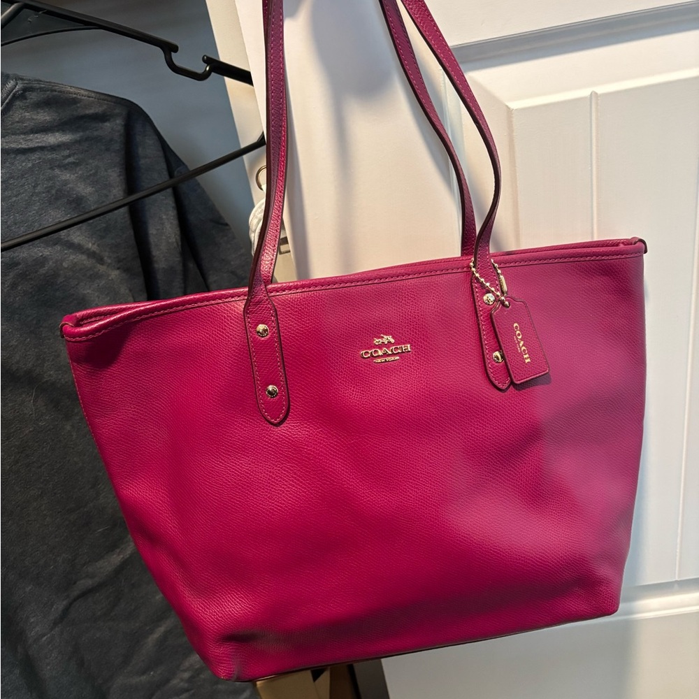 Coach Zip Tote